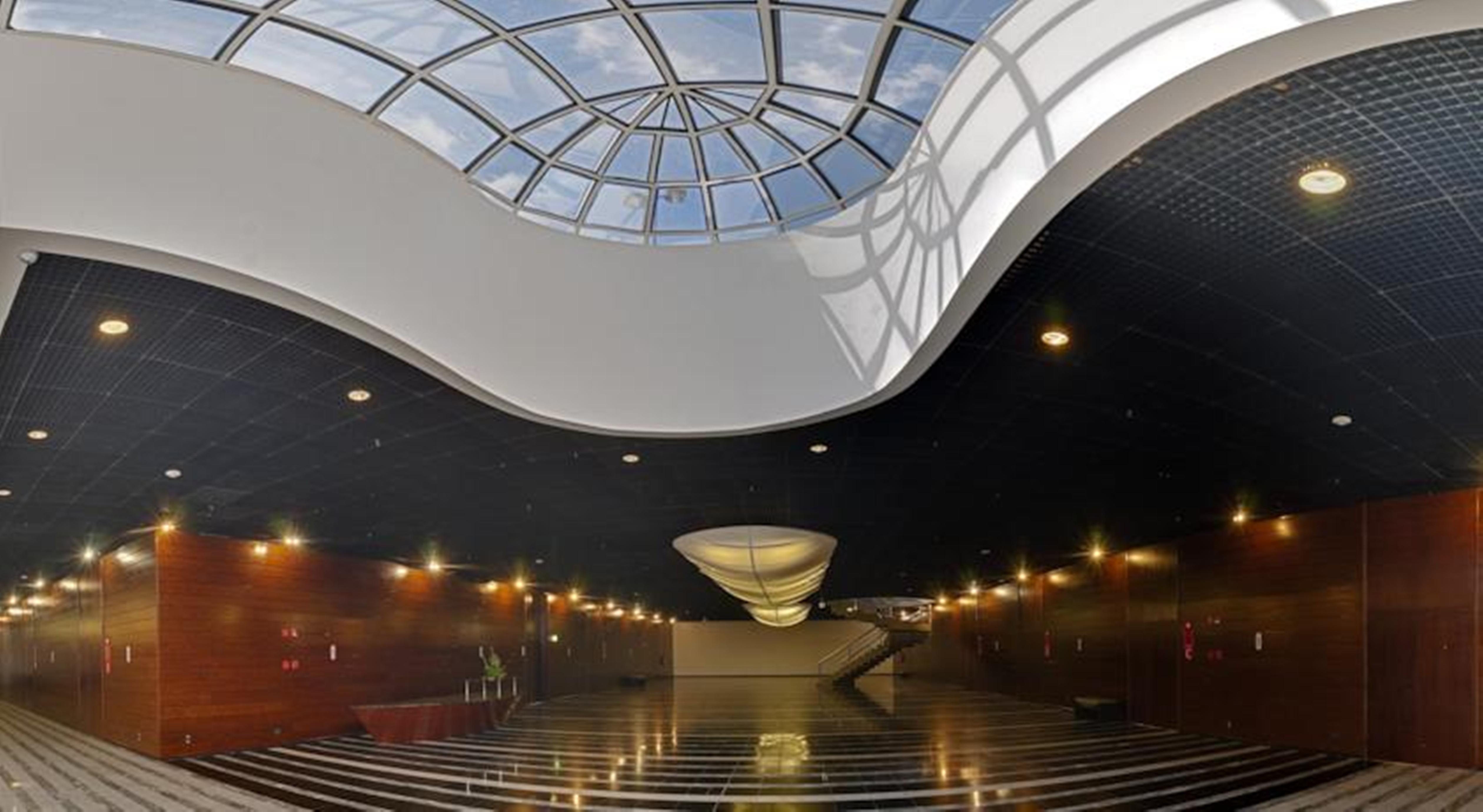 Hotel Royal Tulip Brasilia Alvorada Exterior foto The interior of the main building