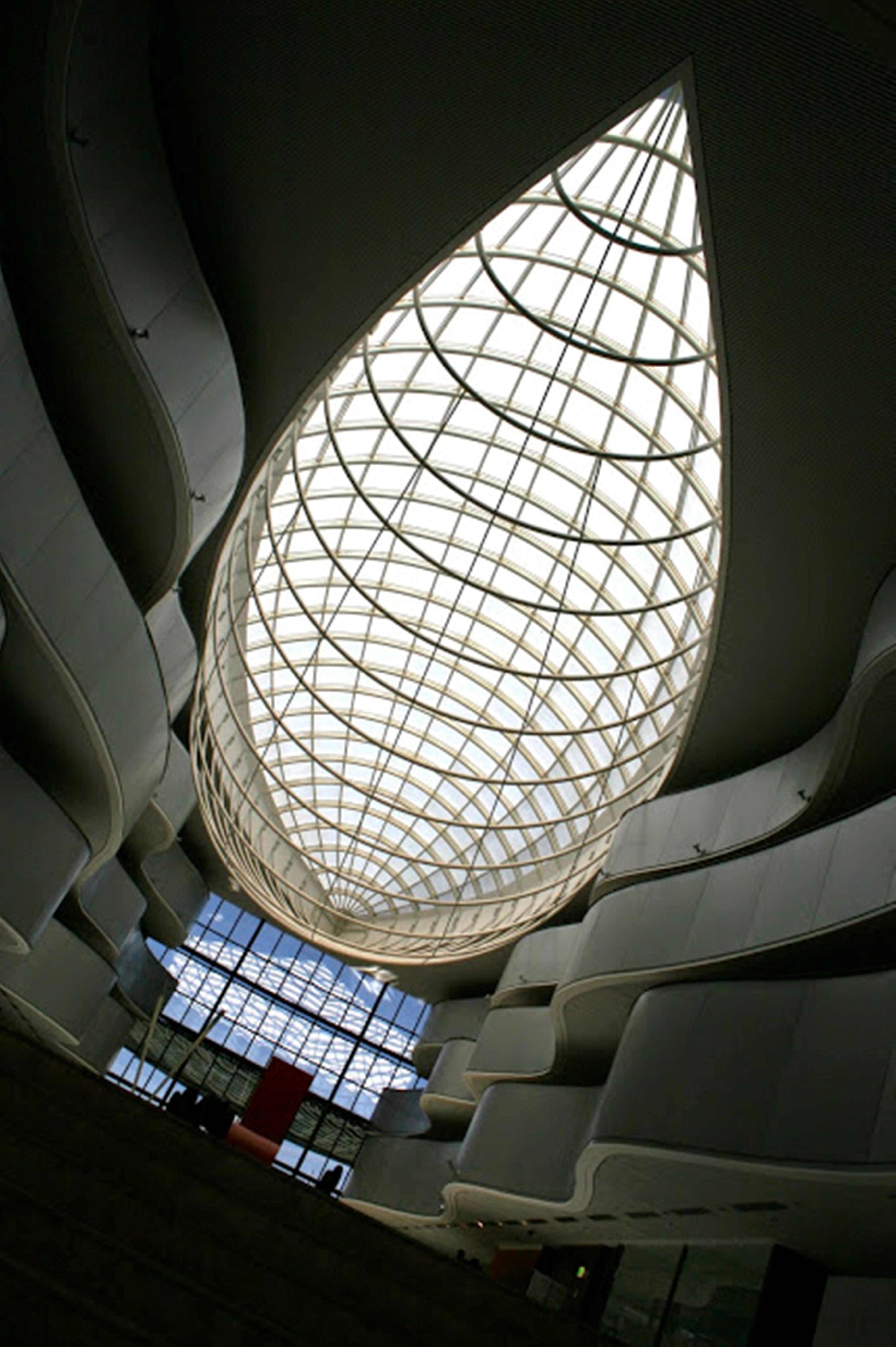Hotel Royal Tulip Brasilia Alvorada Exterior foto The ceiling of the main atrium