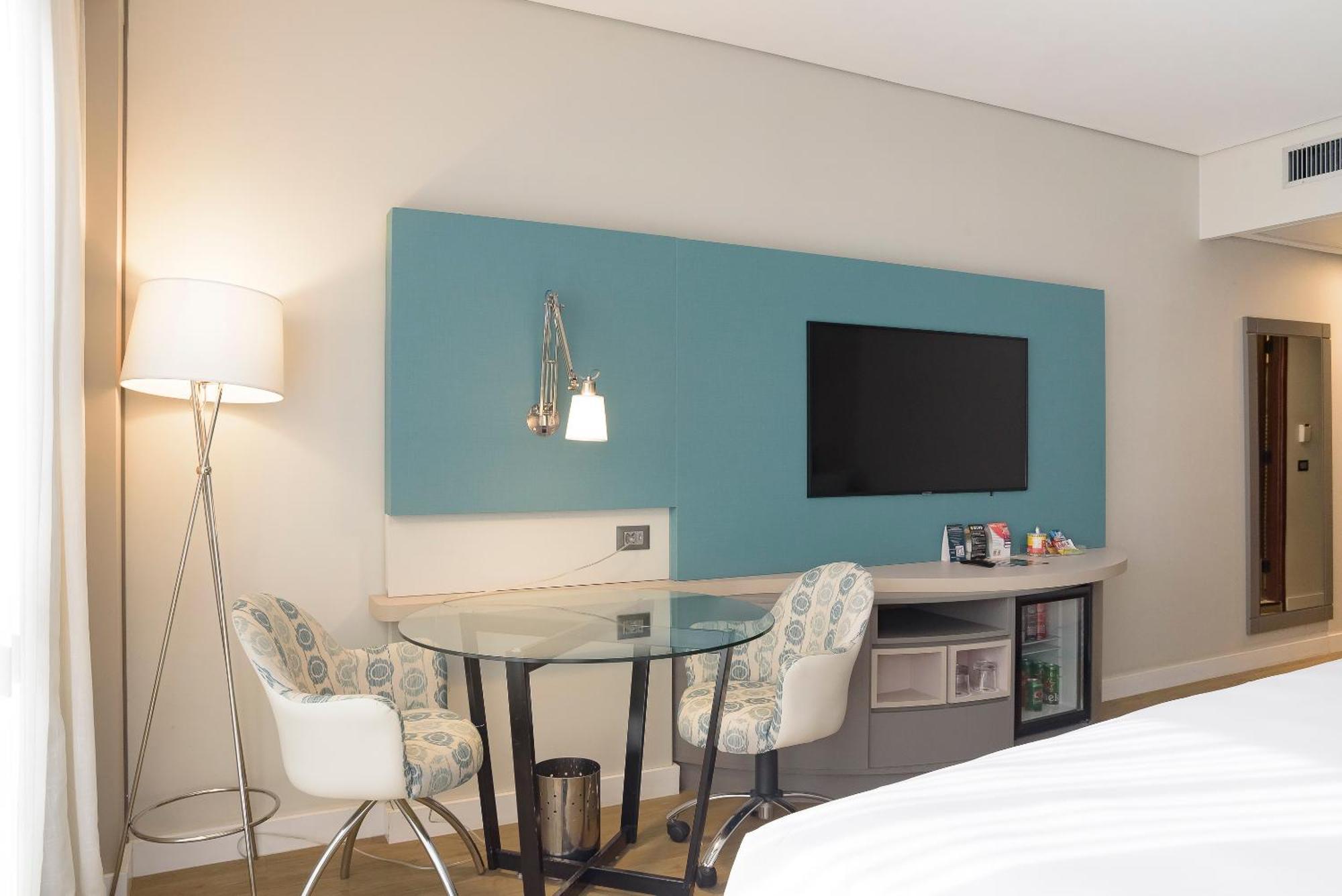 Hotel Royal Tulip Brasilia Alvorada Exterior foto A room at the Hilton Garden Inn